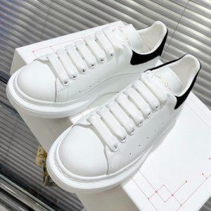 Alexander McQueen Shock Pink